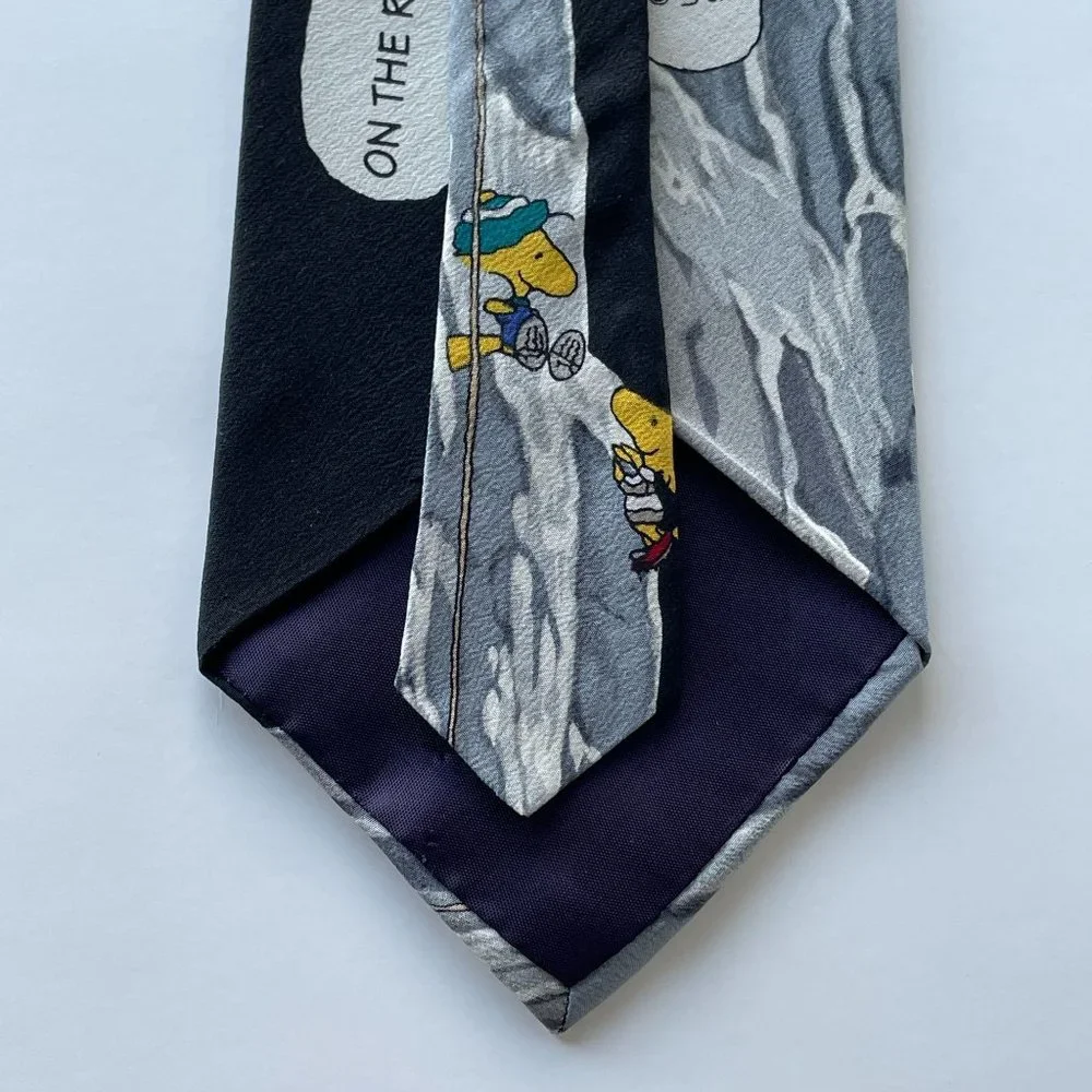 Vintage Peanuts On The Rocks Snoopy Woodstock 100% Silk Tie Men's Black Necktie